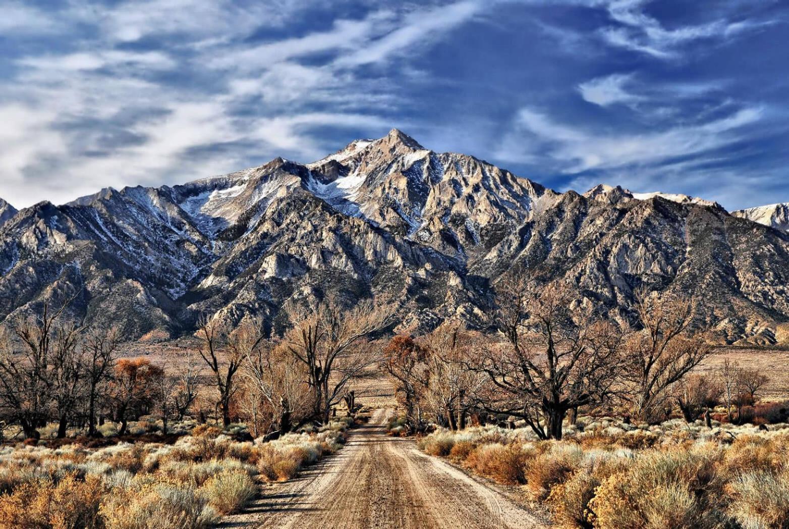 Eastern Sierra Motor Lodge Индипендънс Екстериор снимка